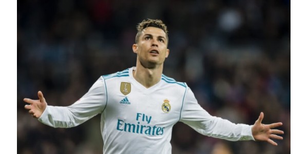 A influência interna de CRISTIANO RONALDO nos jogadores com menos de 25 anos